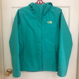 The North Face Women’s DryVent Raincoat
